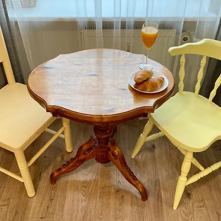 Studio Apartment * Παρνού