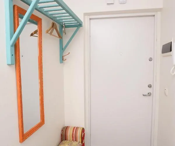 Studio Apartment Διαμέρισμα *